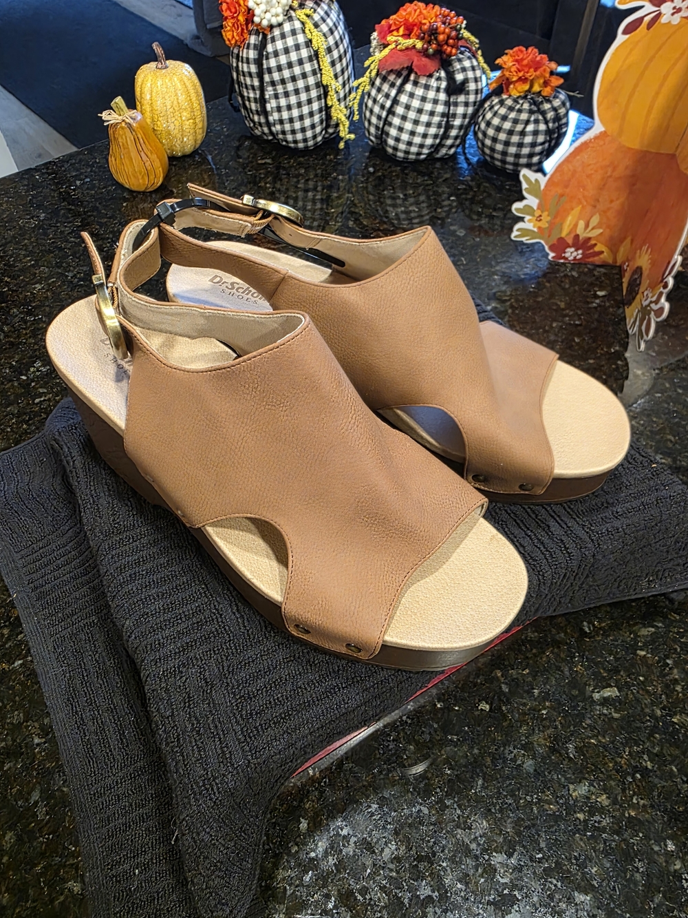 Dr. Scholl's Tan Open-Toe Slingback Wedge Sandals